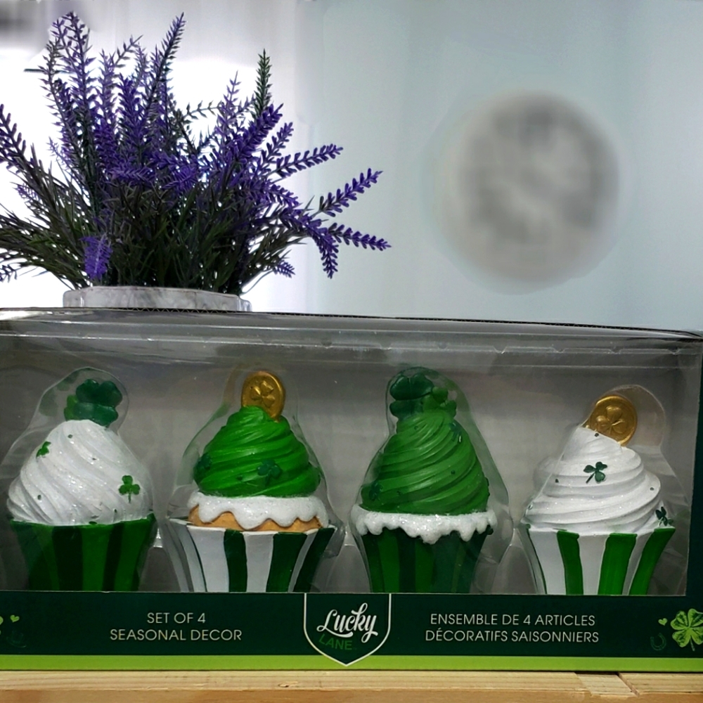 Lucky Lane St. Patrick's Day Cupcakes